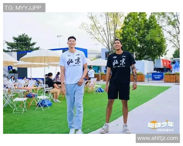 范子铭:从青涩少年到职场精英的成长之路与心路历程 范子铭:从青涩少年到职场精英的成长之路与心路历程