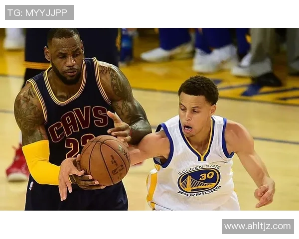 勇士大比分击败爵士,库里29分传控再并肩 勇士大比分击败爵士,库里29分传控再并肩
